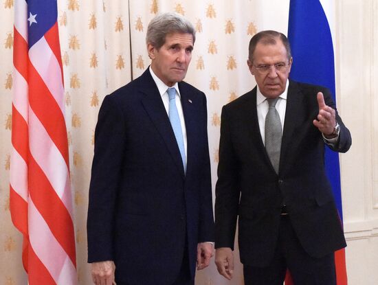 Russian Foreign Minister Sergey Lavrov meets with US Secretary of State John Kerry