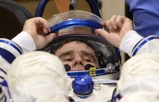 Soyuz TMA-19M spacecraft lifts off from Baikonur Space Center