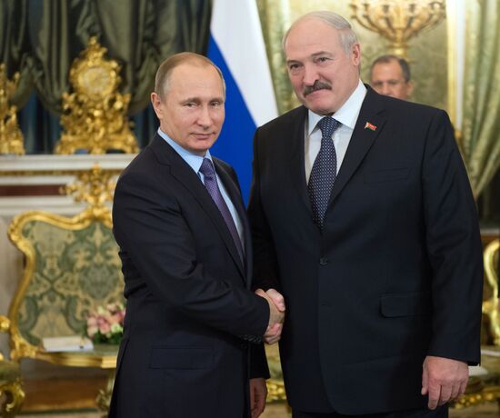 Russian President Vladimir Putin holds Russian-Belarusian talks