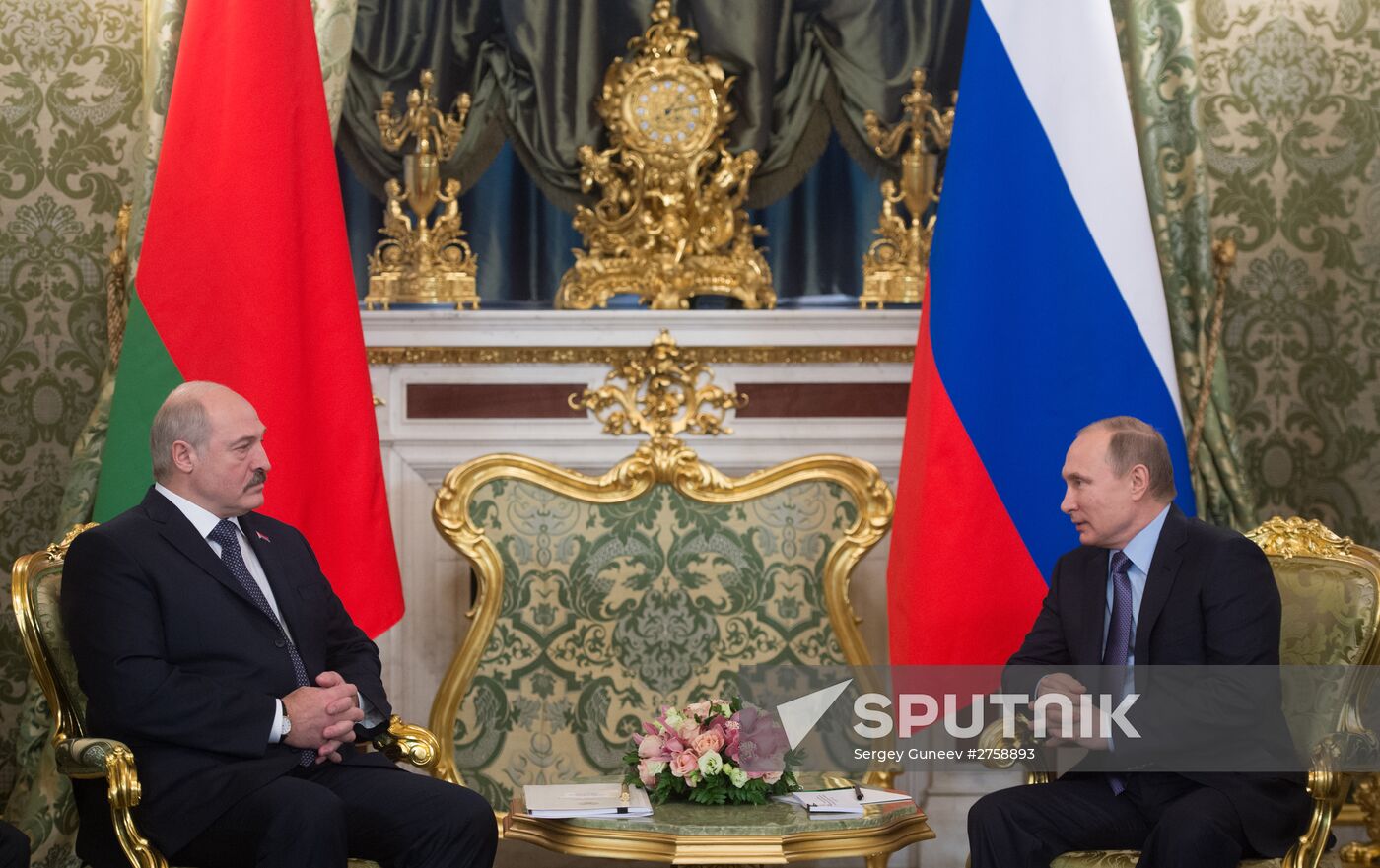Russian President Vladimir Putin holds Russian-Belarusian talks
