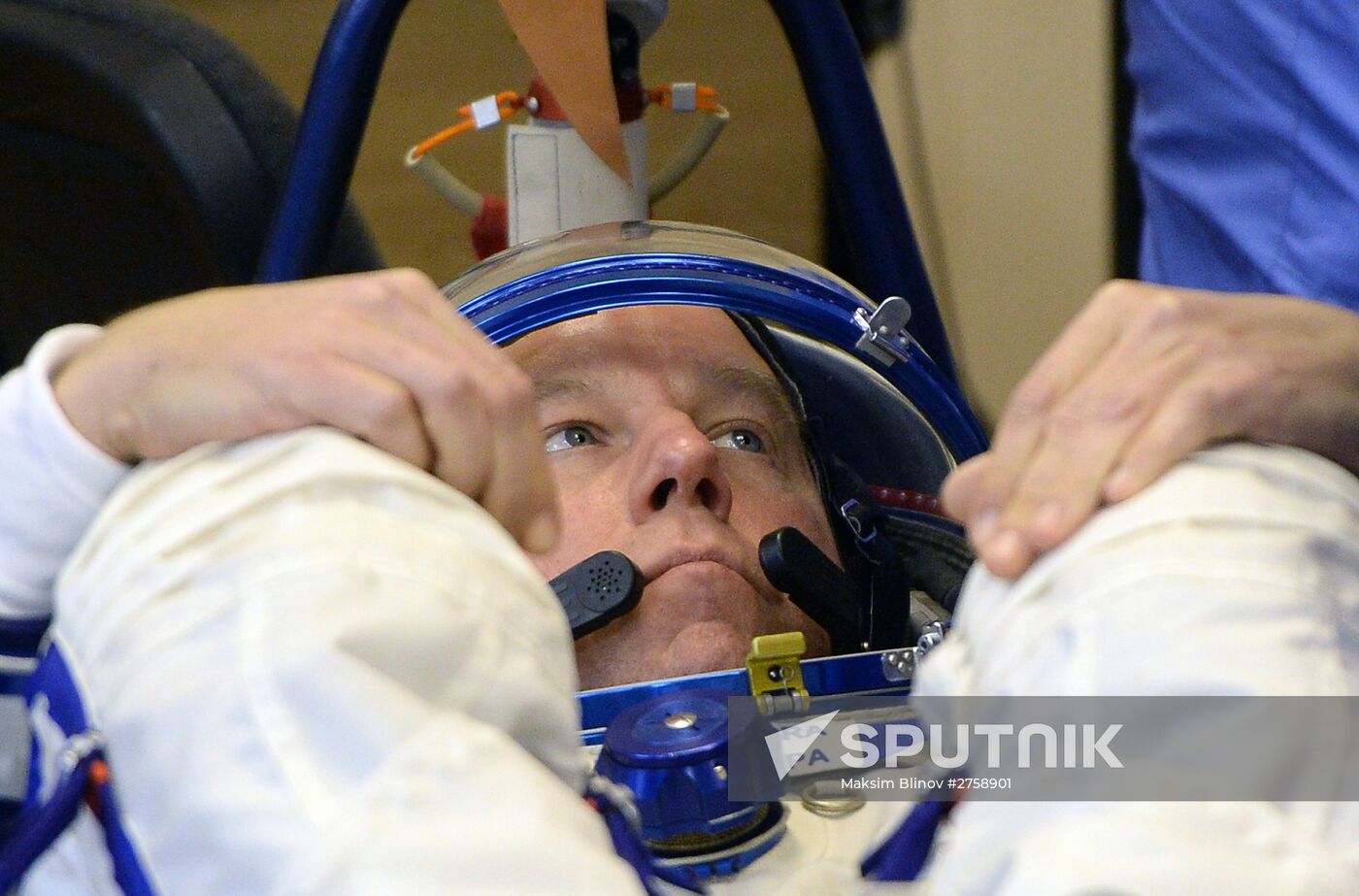 Soyuz TMA-19M spacecraft lifts off from Baikonur Space Center