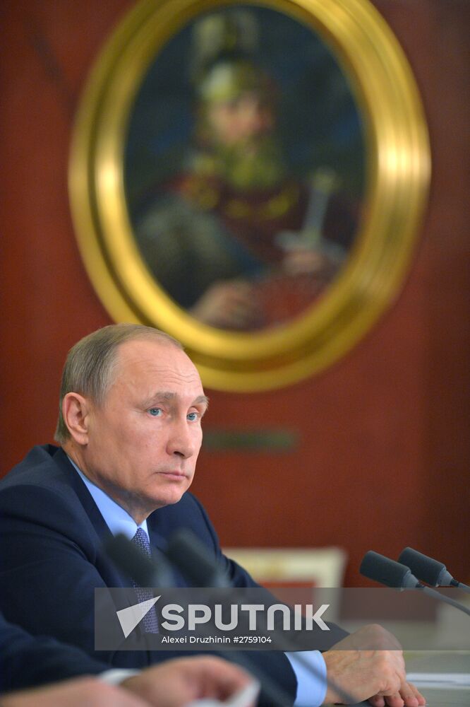 Russian President Vladimir Putin holds Russian-Belarusian talks
