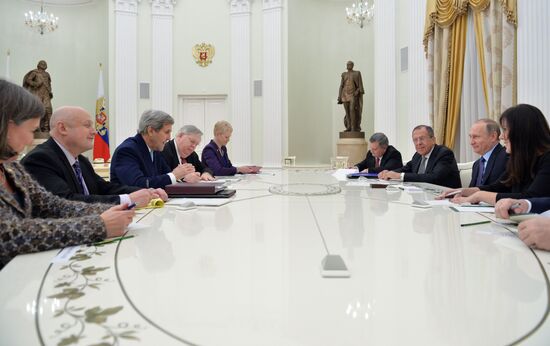 President Vladimir Putin meets with US State Secretary John Kerry