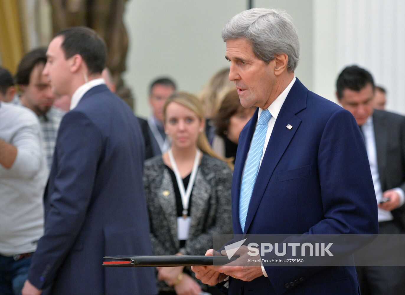President Vladimir Putin meets with US Secretary of State John Kerry