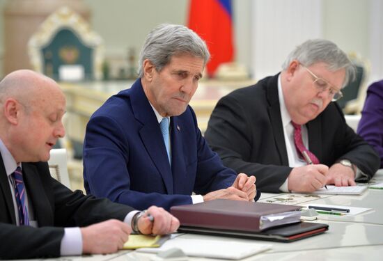 President Vladimir Putin meets with US Secretary of State John Kerry