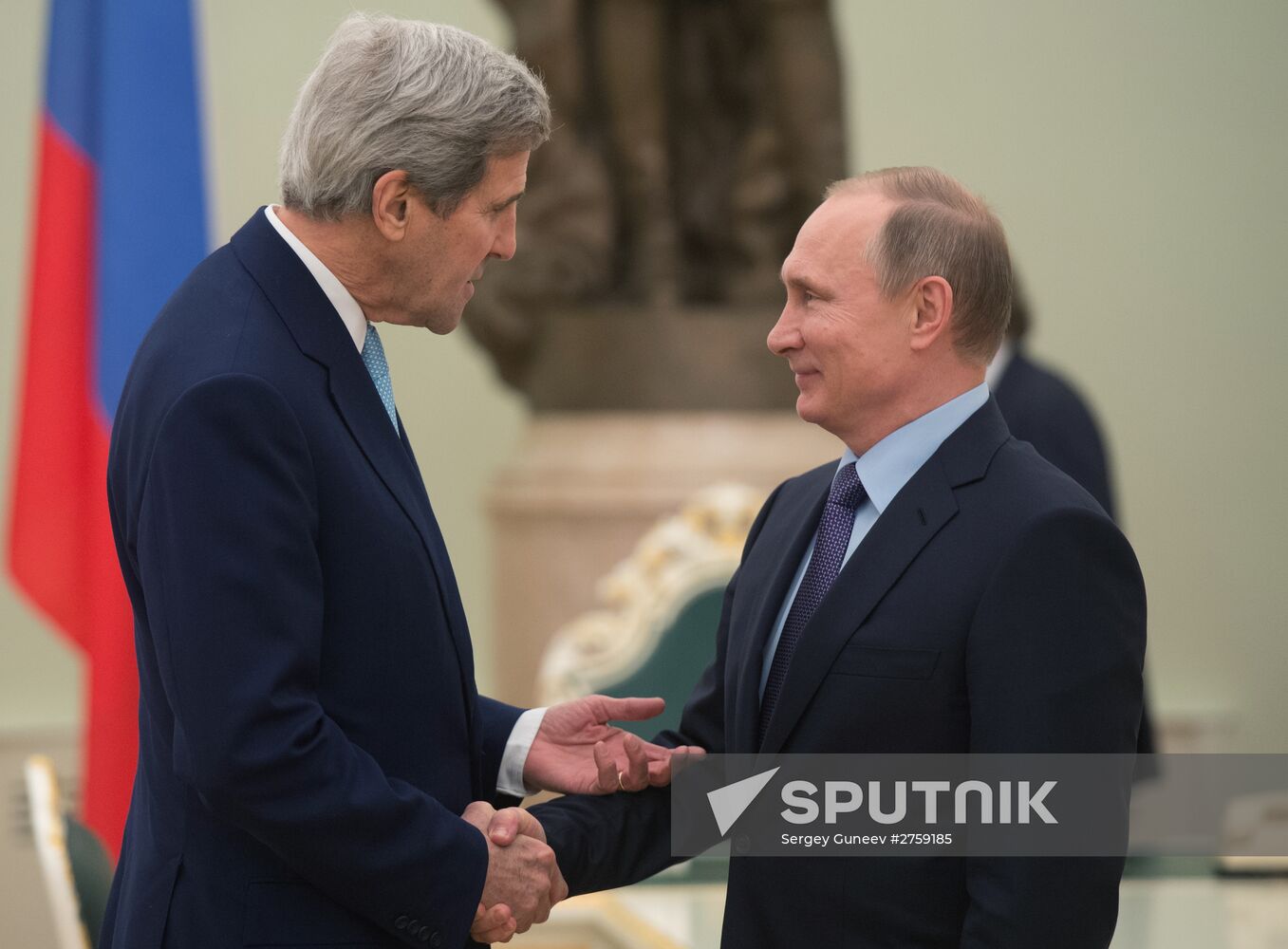 President Vladimir Putin meets with US Secretary of State John Kerry