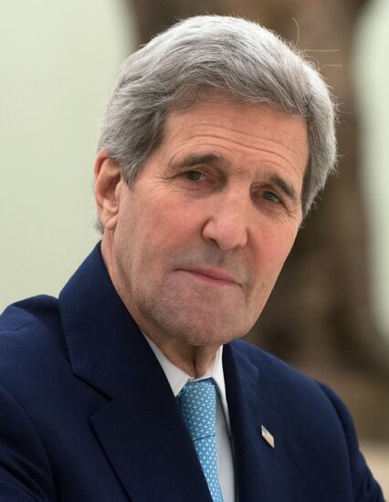 President Vladimir Putin meets with US Secretary of State John Kerry