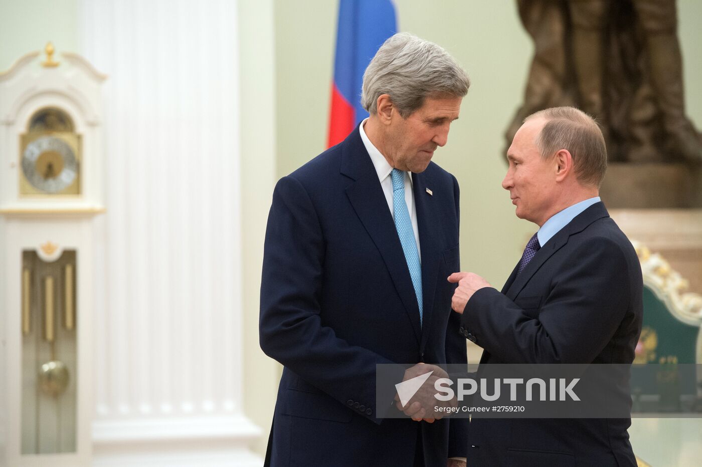 President Vladimir Putin meets with US Secretary of State John Kerry