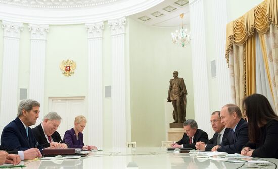 President Vladimir Putin meets with US State Secretary John Kerry