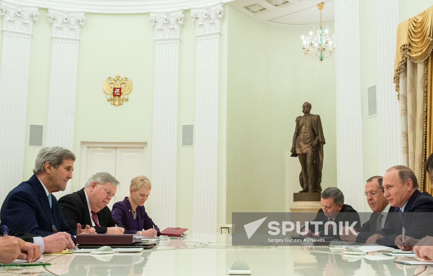 President Vladimir Putin meets with US State Secretary John Kerry