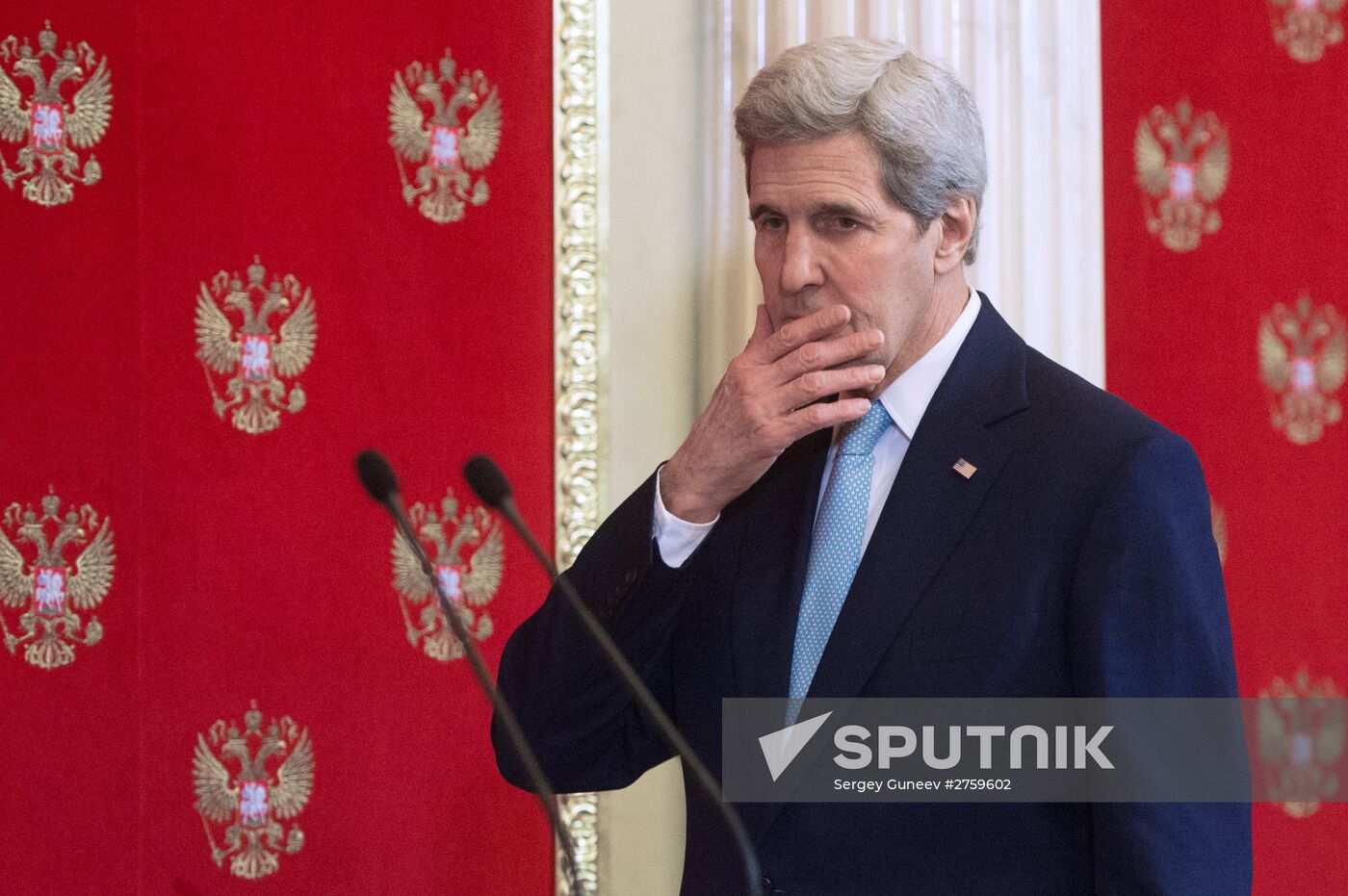 President Vladimir Putin meets with US State Secretary John Kerry