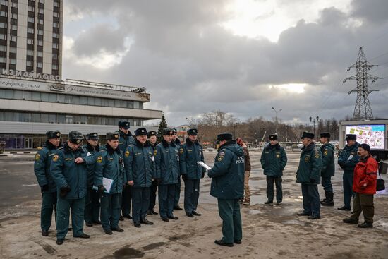 Emergencies Ministry Moscow Department holds drills at Izmailovo hotel's Beta building