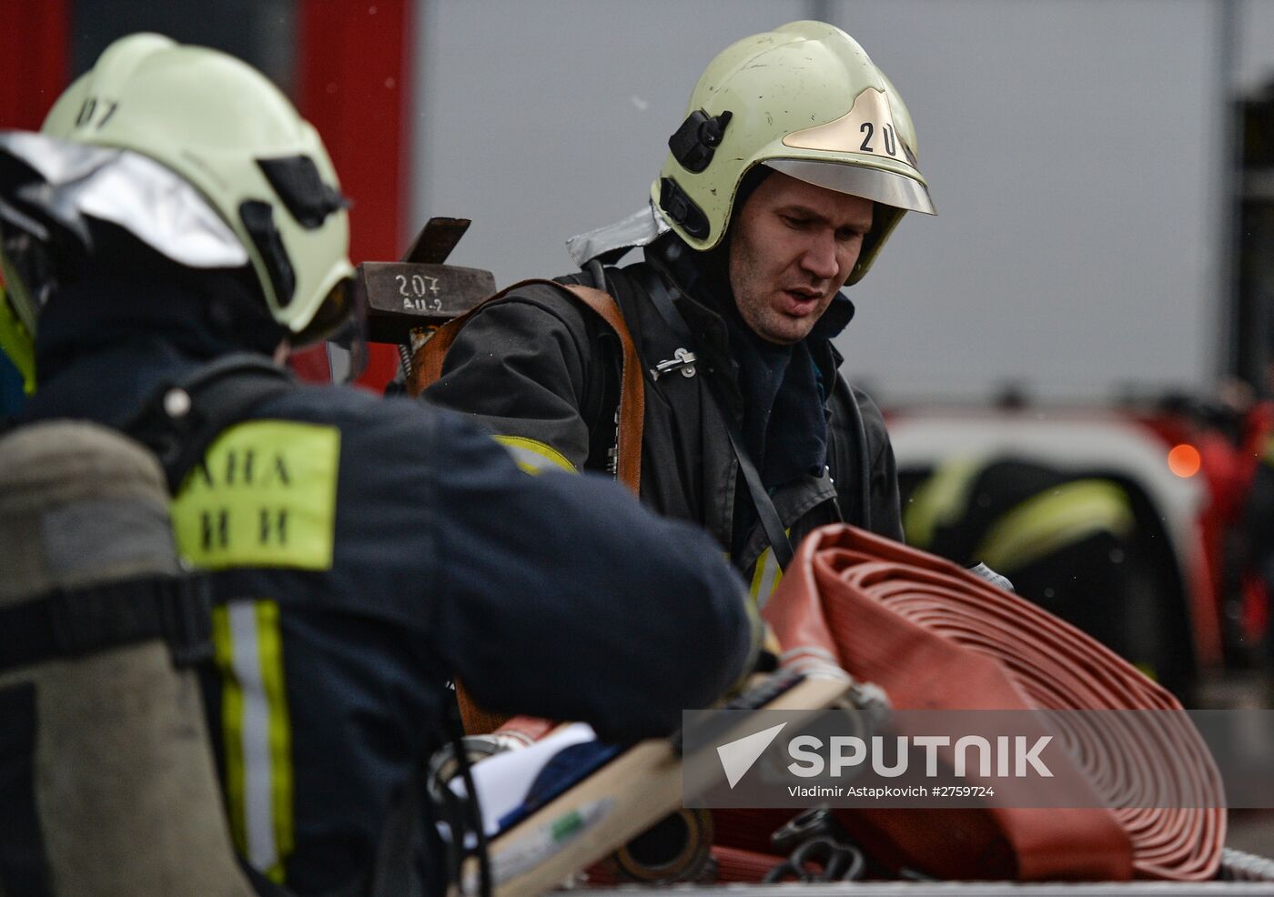 Emergencies Ministry Moscow Department holds drills at Izmailovo hotel's Beta building