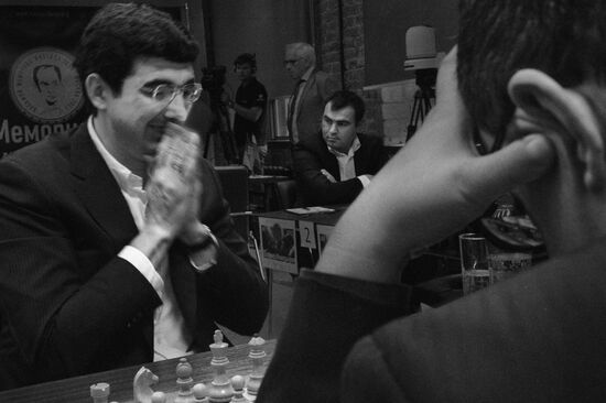 Vladimir Kramnik and Boris Gelfand