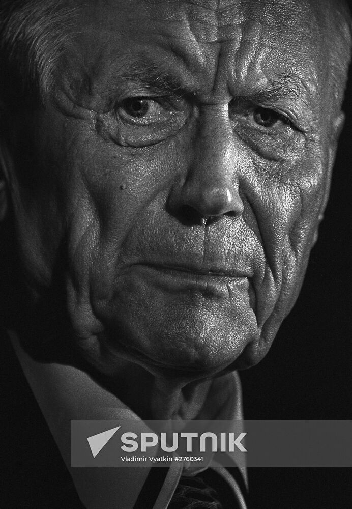 Yevgeny Yevtushenko