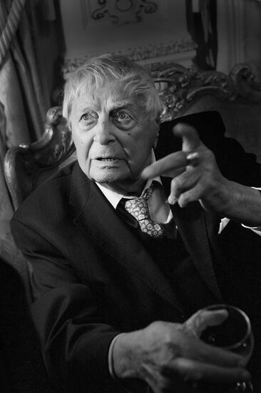 Yury Lyubimov