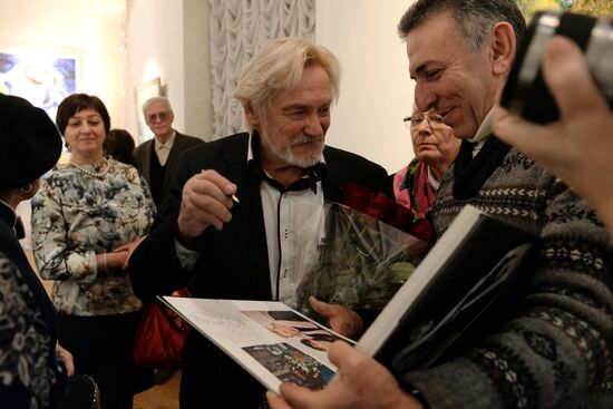 "Vladimir Vasiliev. Visiting the Master" exhibition opened in Moscow