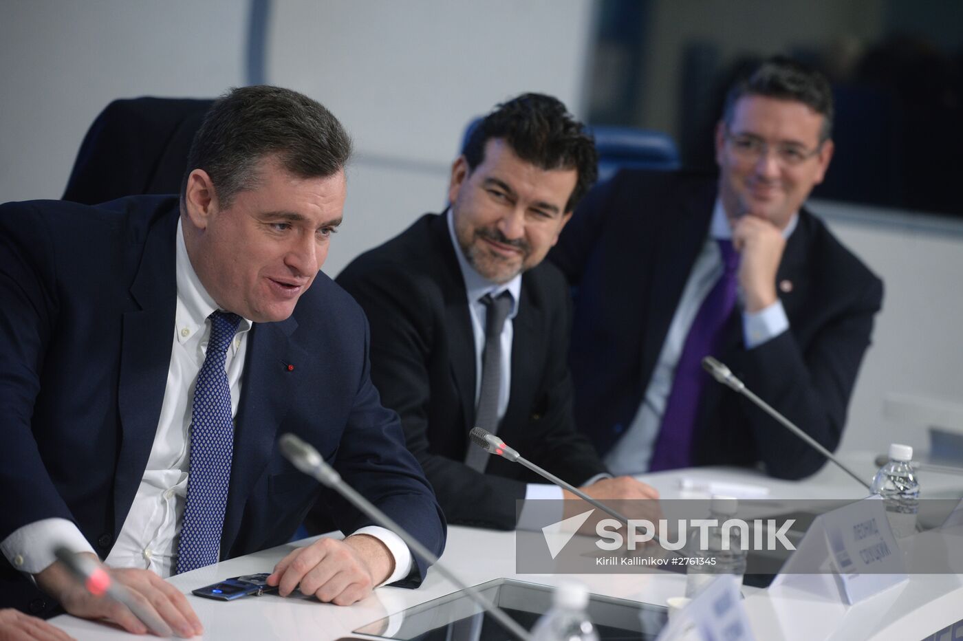 News conference of French parliament memebrs