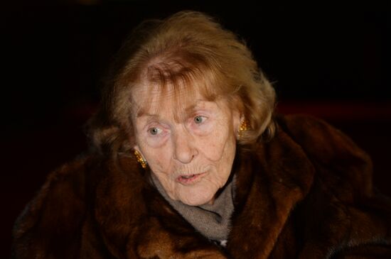 Baroness Irene von Dreyer visits the Diamond Fund