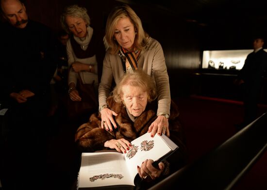 Baroness Irene von Dreyer visits the Diamond Fund