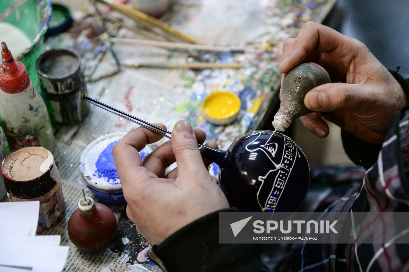 New Year tree decorations manufactured by Step by Step Plant in Novgorod Region