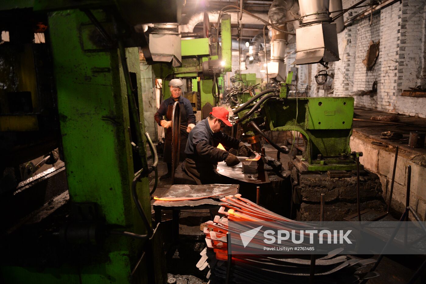 Production of 300 millionth scythe at Artinsky Plant