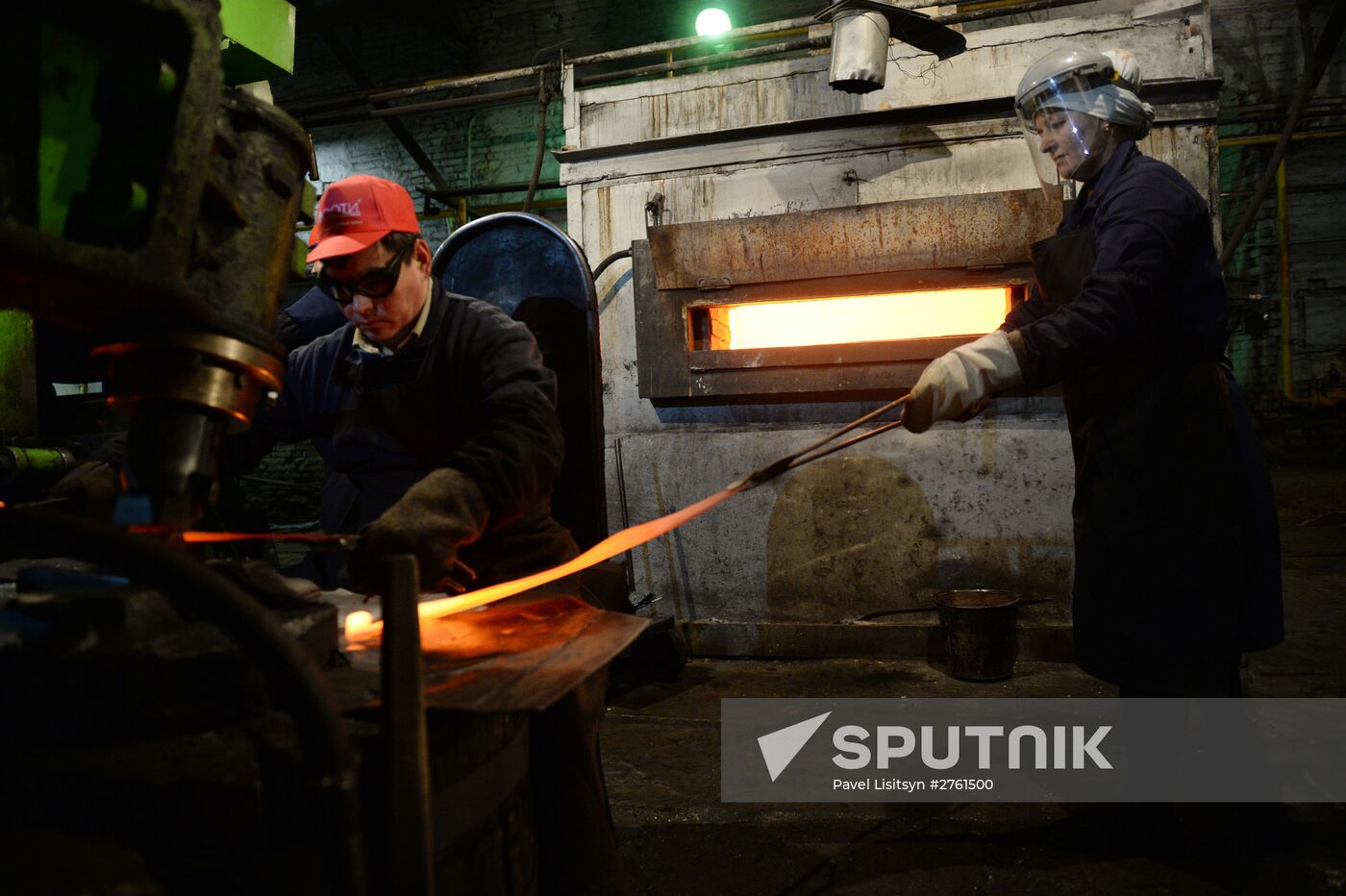 Production of 300 millionth scythe at Artinsky Plant