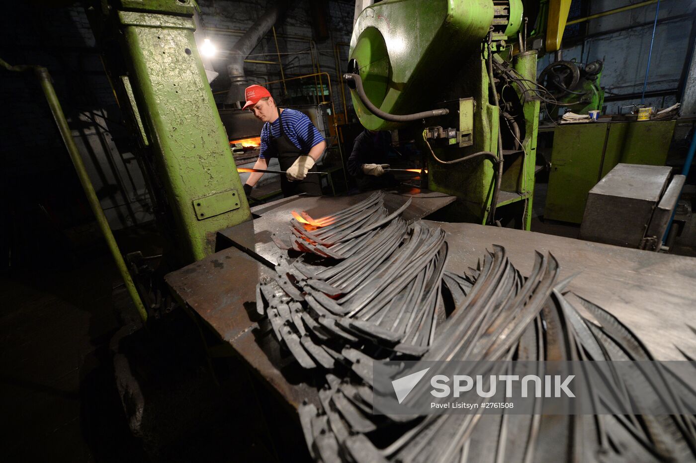 Production of 300 millionth scythe at Artinsky Plant