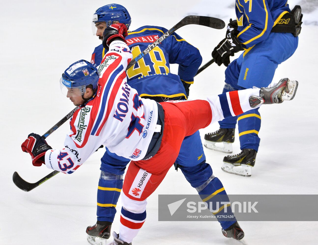 Ice hockey. Channel One Cup. Sweden vs. Czech Republic