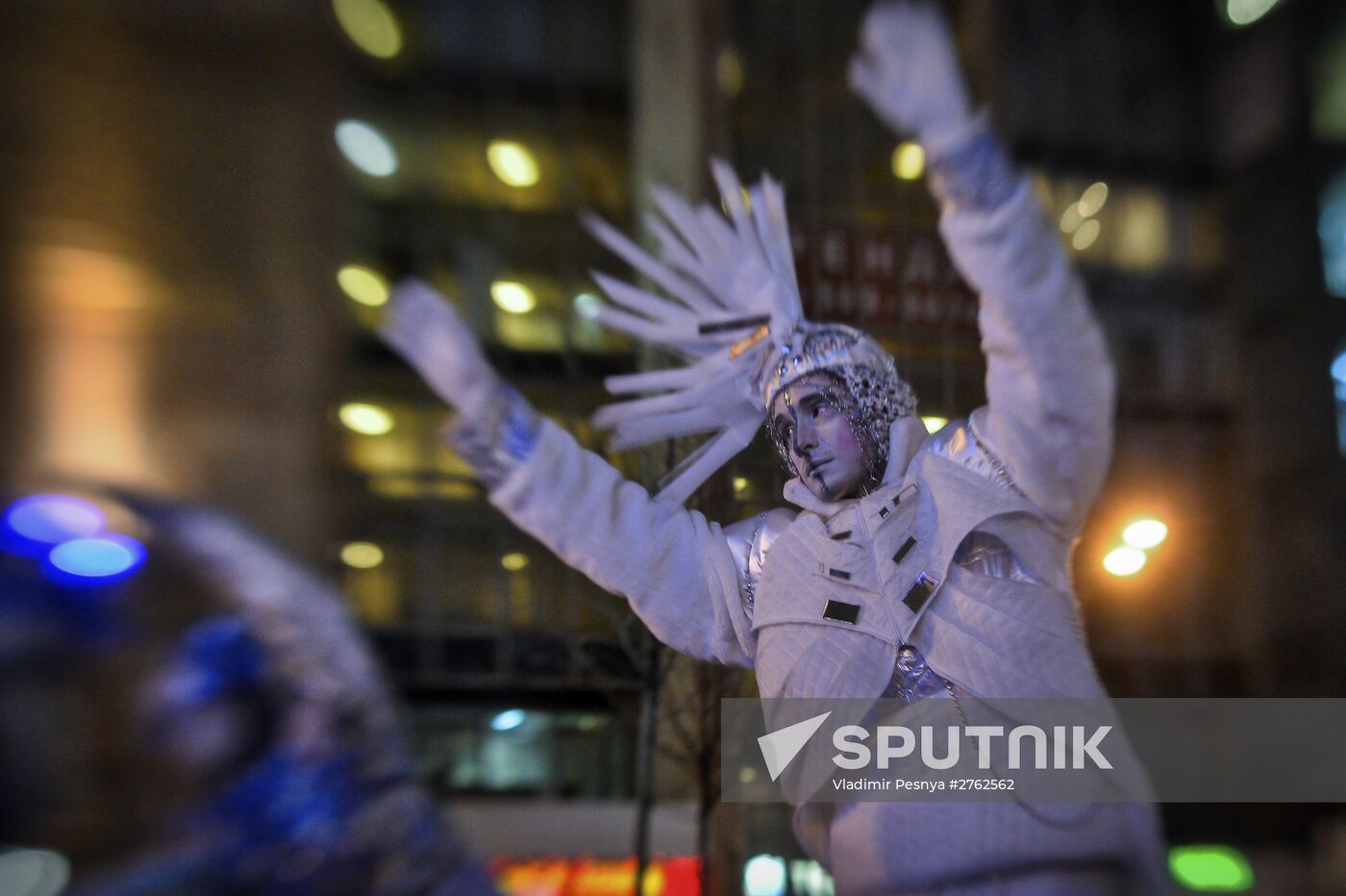 Winter days of street theaters