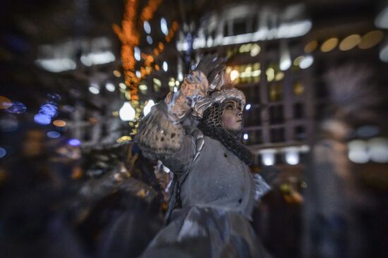 Winter days of street theaters