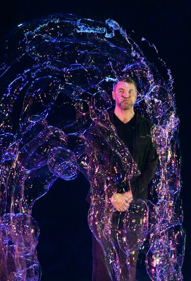 Big Animal Circus presents New Year program