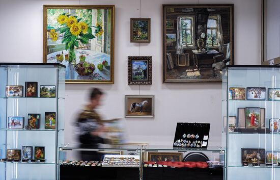 Fedoskino Factory of Miniature Painting in Moscow Region