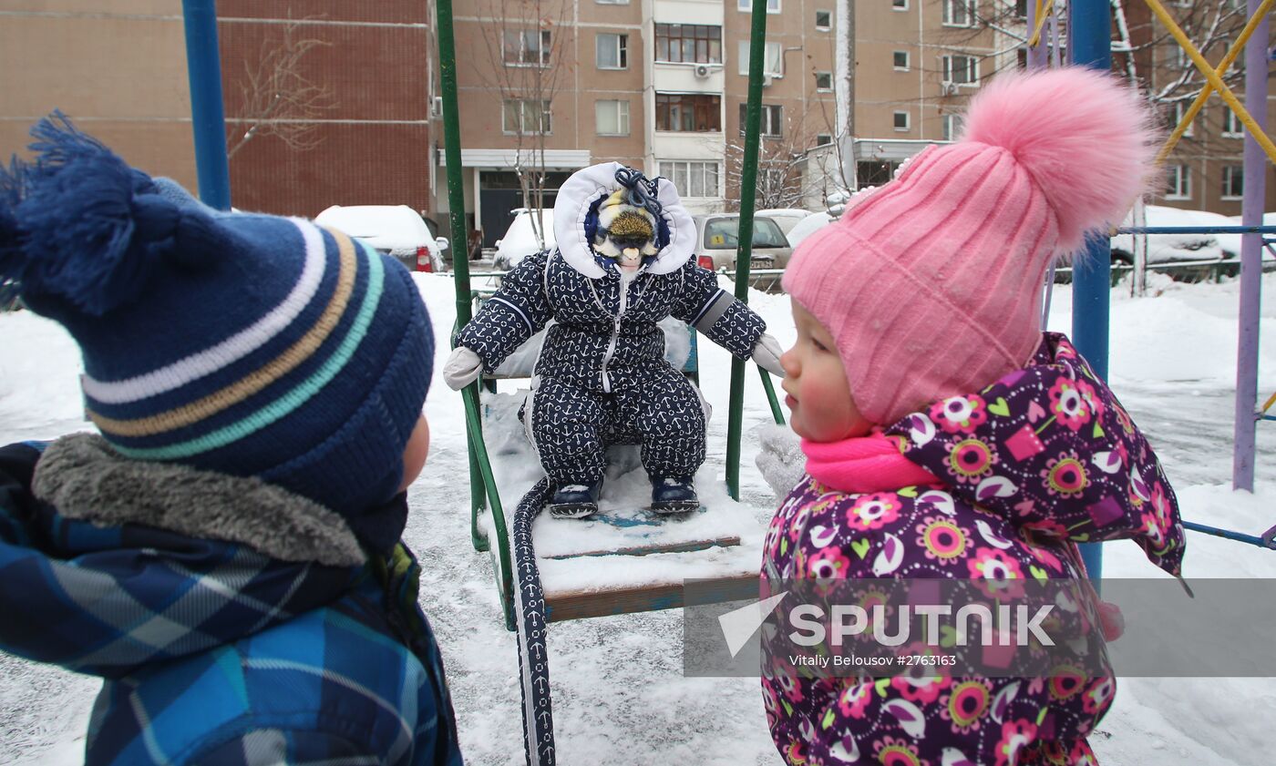 Monkey Yuppi lives in Moscow family
