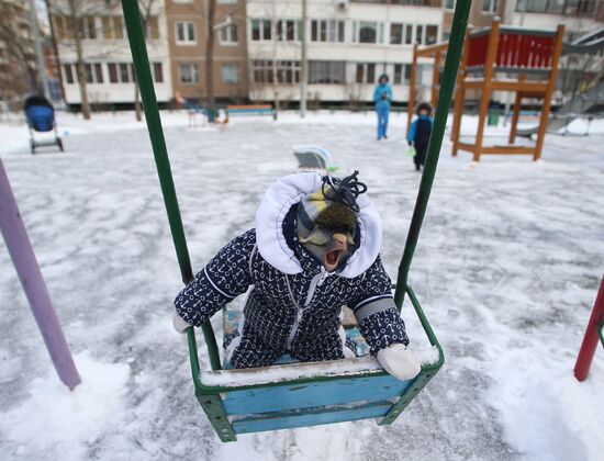 Monkey Yuppi lives in Moscow family