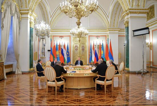 President Vladimir Putin attends CSCO and SEAEC summits in Moscow