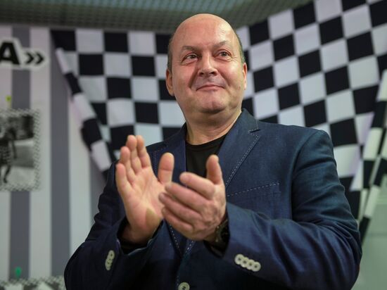 Opening of exhibit dedicated to anniversary of 'OBA-NA' program