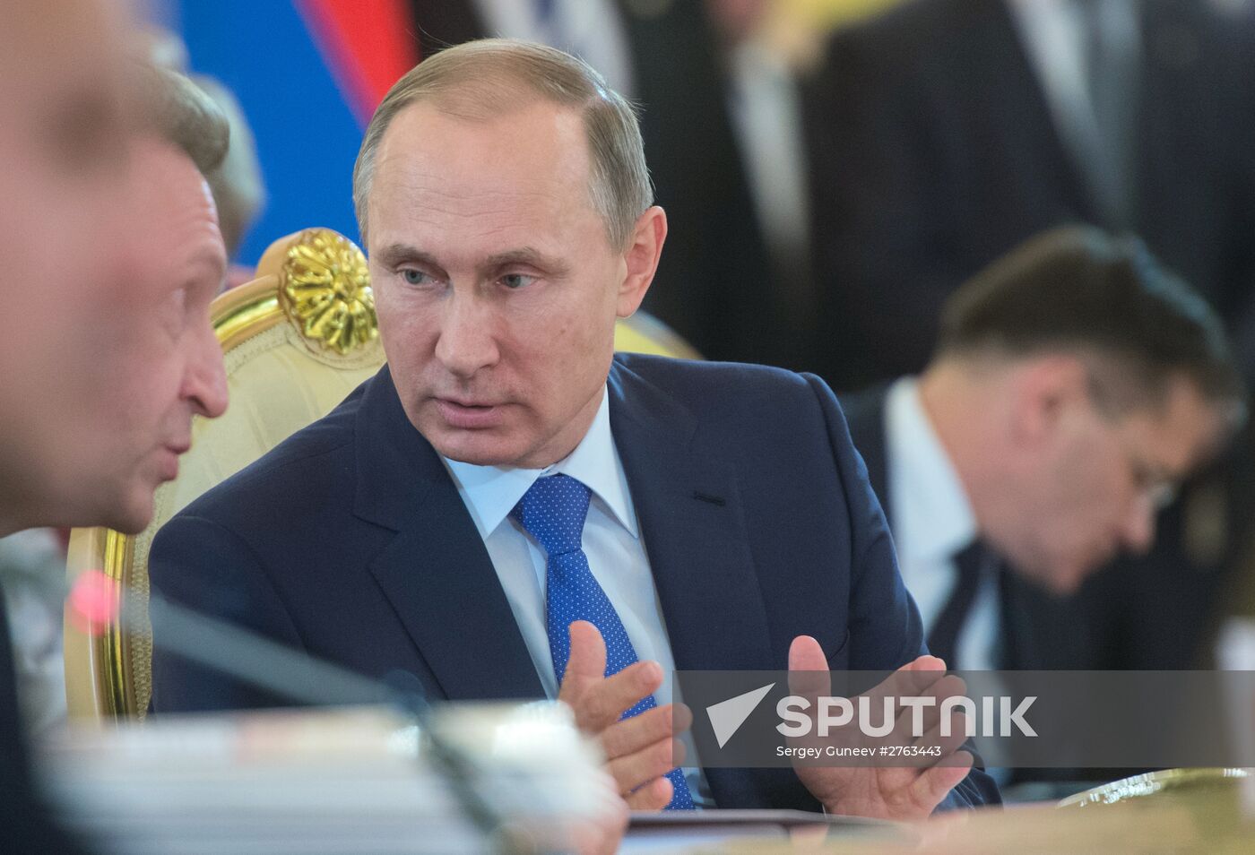 Vladimir Putin takes part in CSTO and Supreme Eurasian Economic Council summits in Moscow