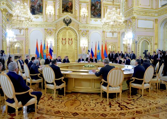 Russian President Vladimir Putin participates in CSTO and Supreme Eurasian Economic Council summits in Moscow