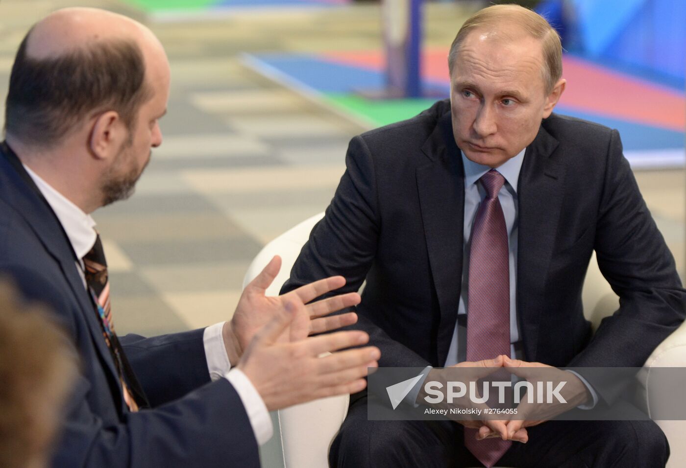 President Vladimir Putin takes part in plenary meeting of first Russian Internet Economy Forum