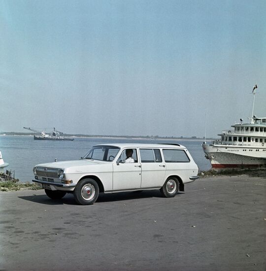 Car Volga