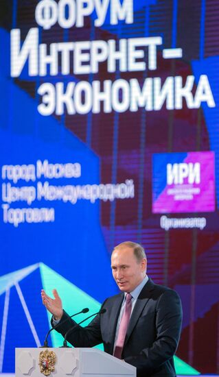 President Vladimir Putin at plenary meeting of Russia's first Internet Economy Forum