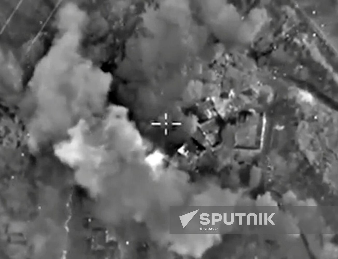 Russian Aerospace Forces destroy Daesh training camp