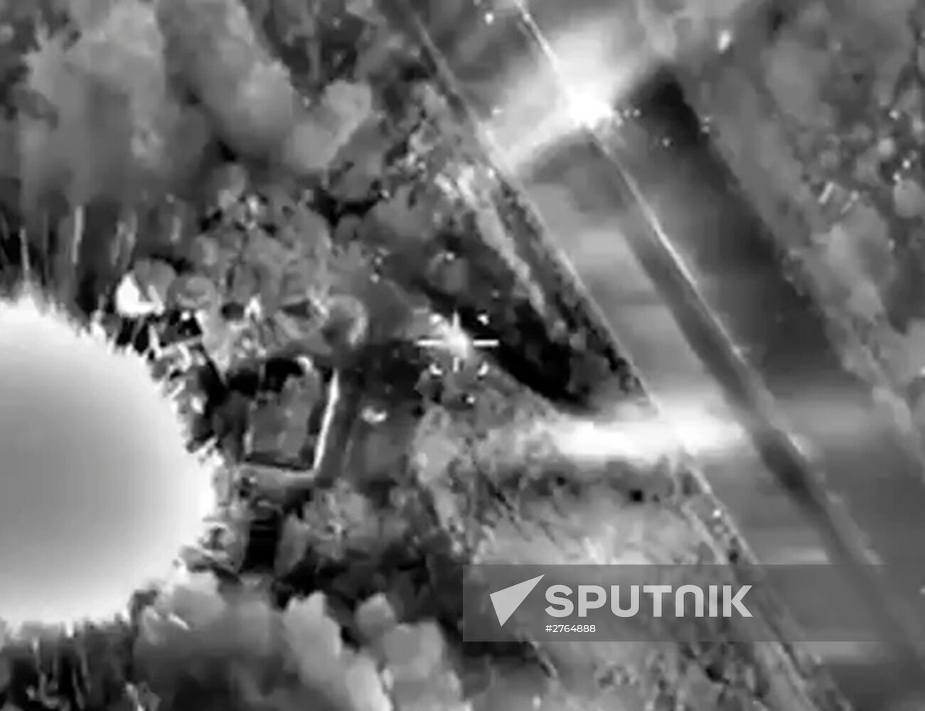 Russian Aerospace Forces destroy Daesh training camp