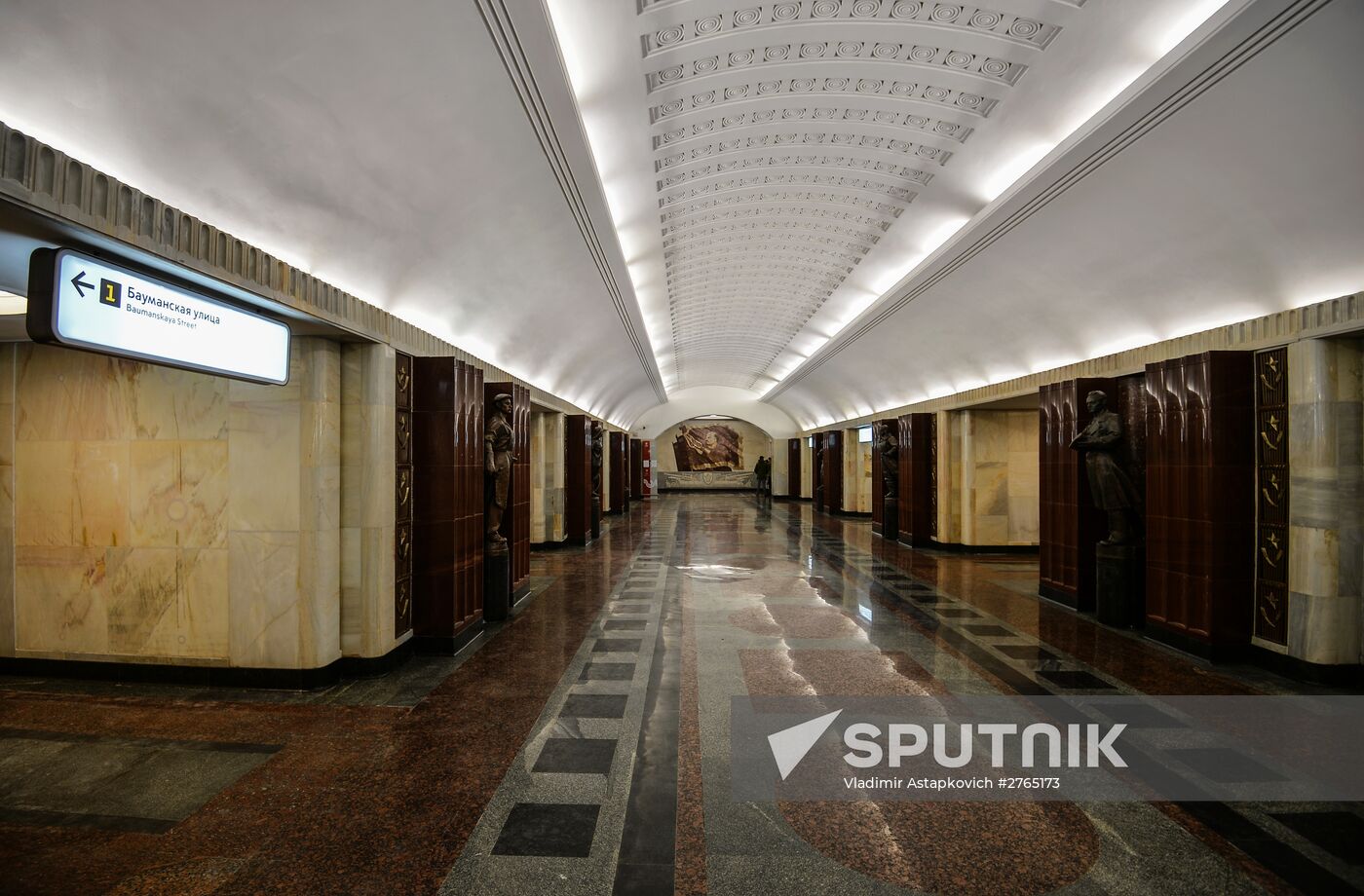 Baumanskaya metro station in Moscow opens after renovation