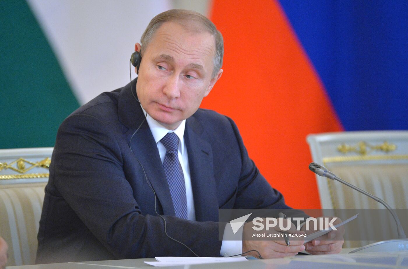 Russian President Vladimir Putin meets with Indian Prime Minister Narendra Modi