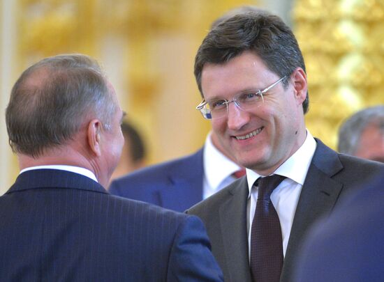 Russian President Vladimir Putin meets with Indian Prime Minister Narendra Modi