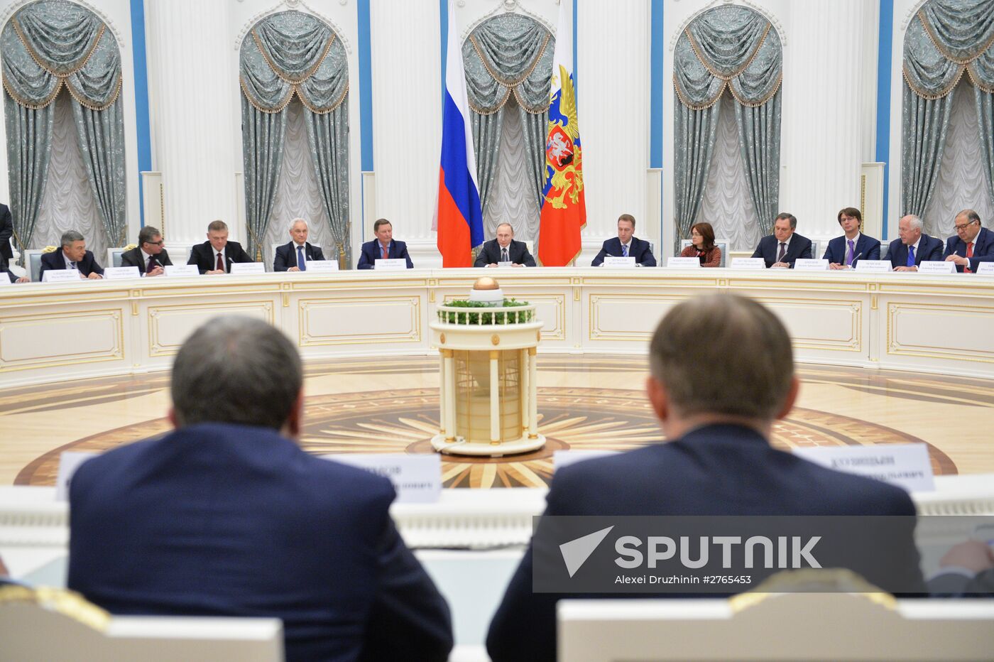 President Putin meets with Russian business community representatives