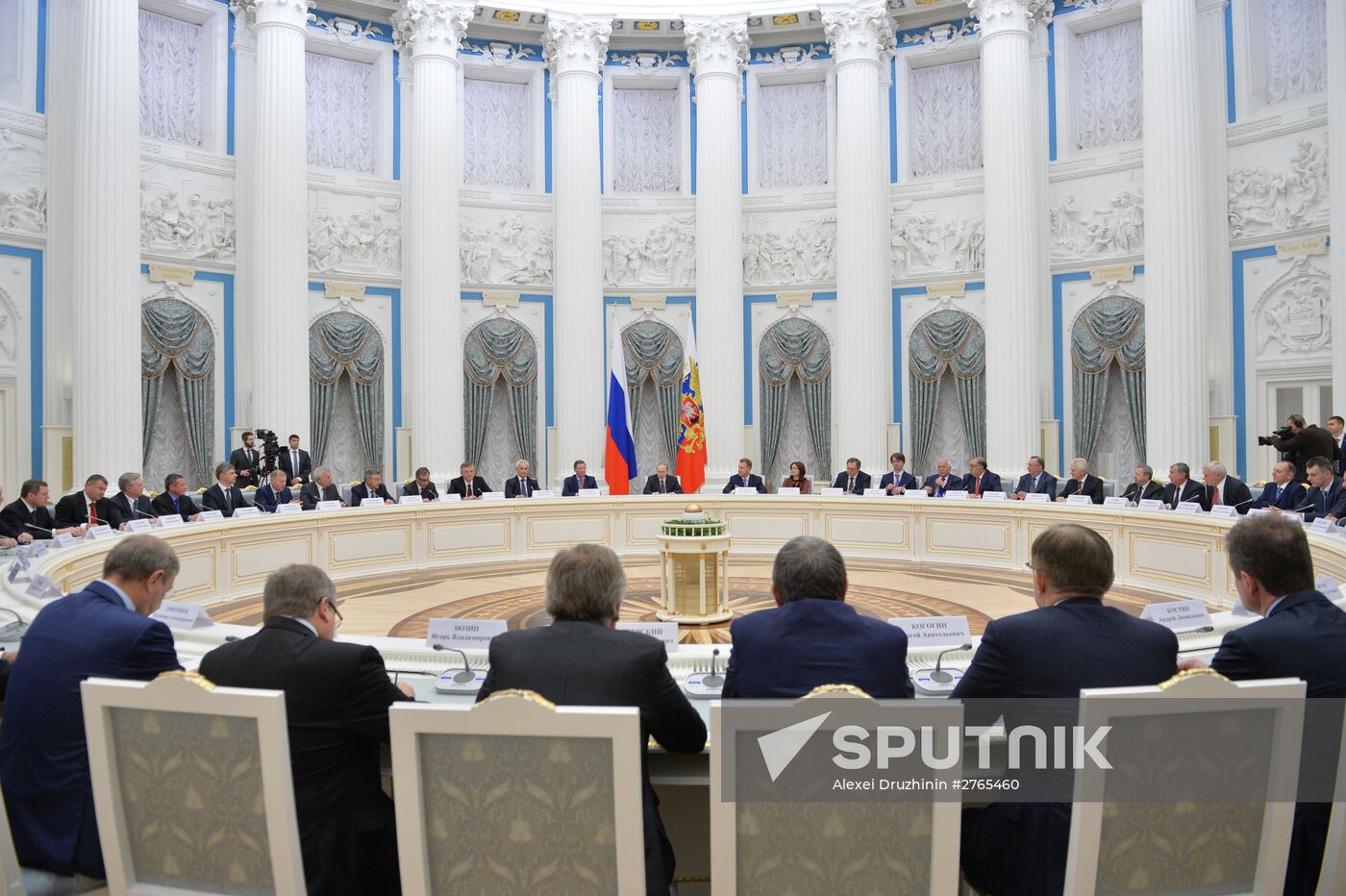 President Putin meets with Russian business community representatives