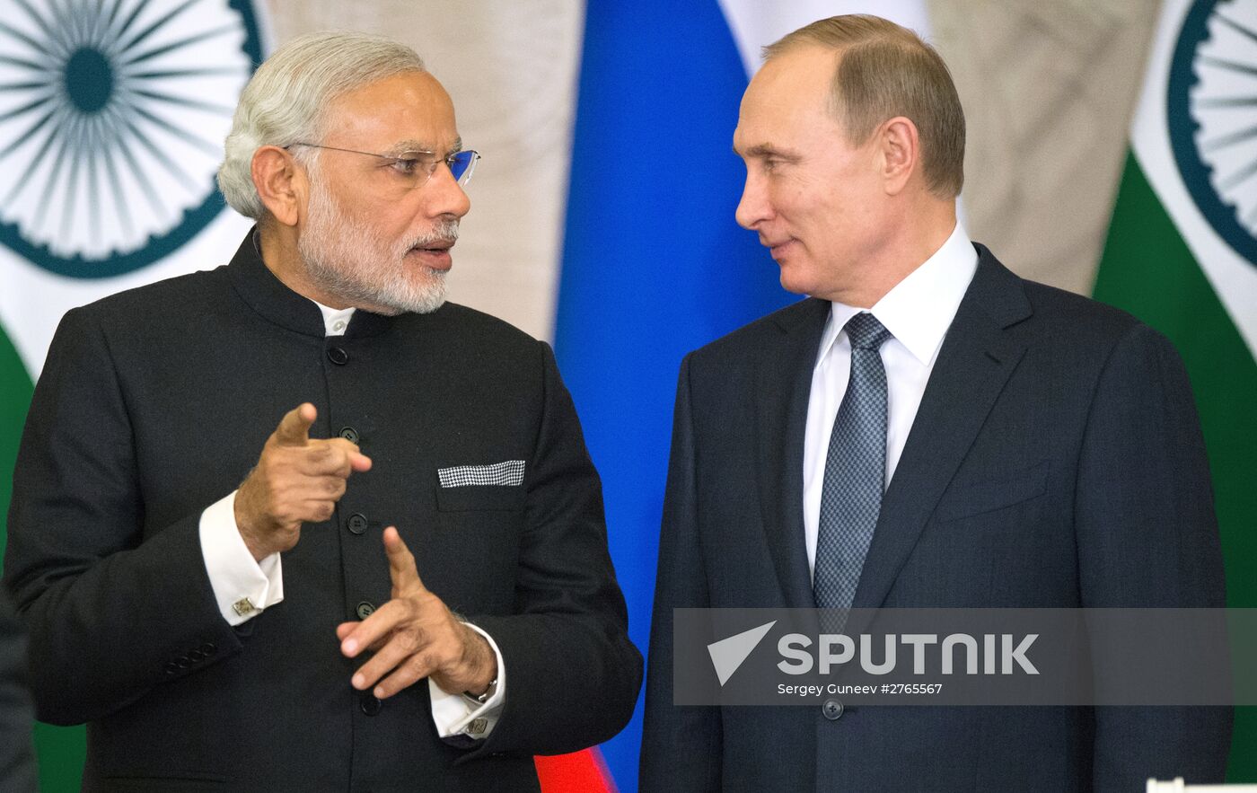 Russian President Vladimir Putin meets with Indian Prime Minister Narendra Modi